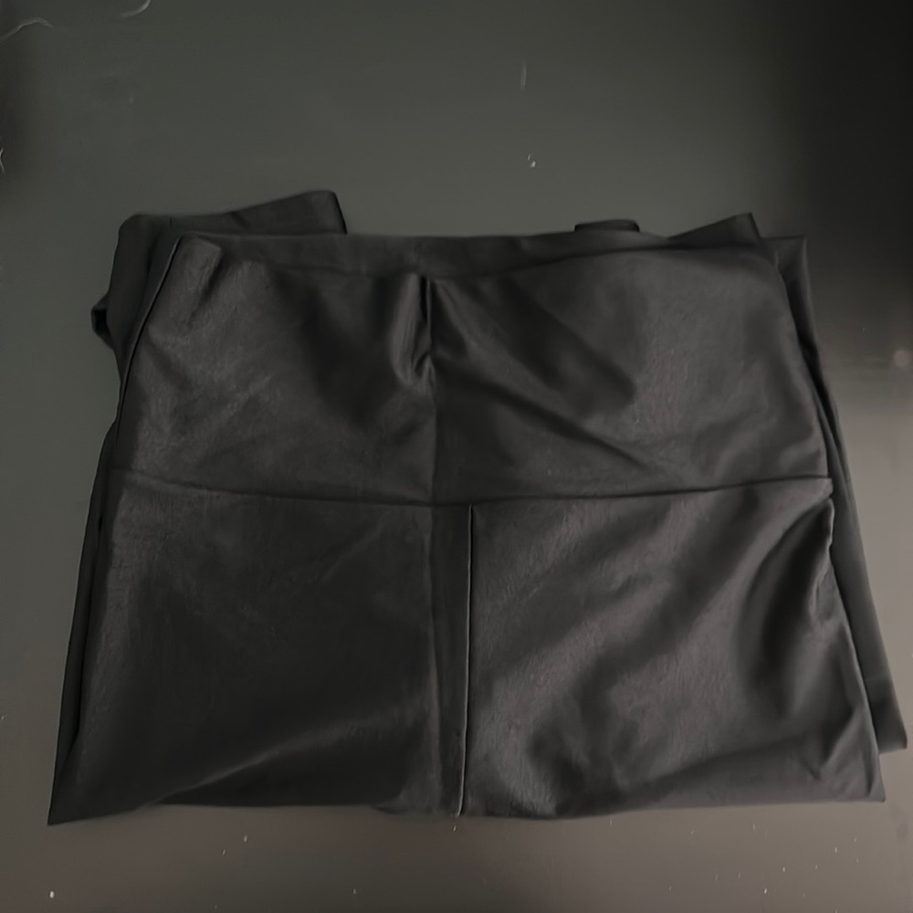 Natalie Dancewear shiny leggings